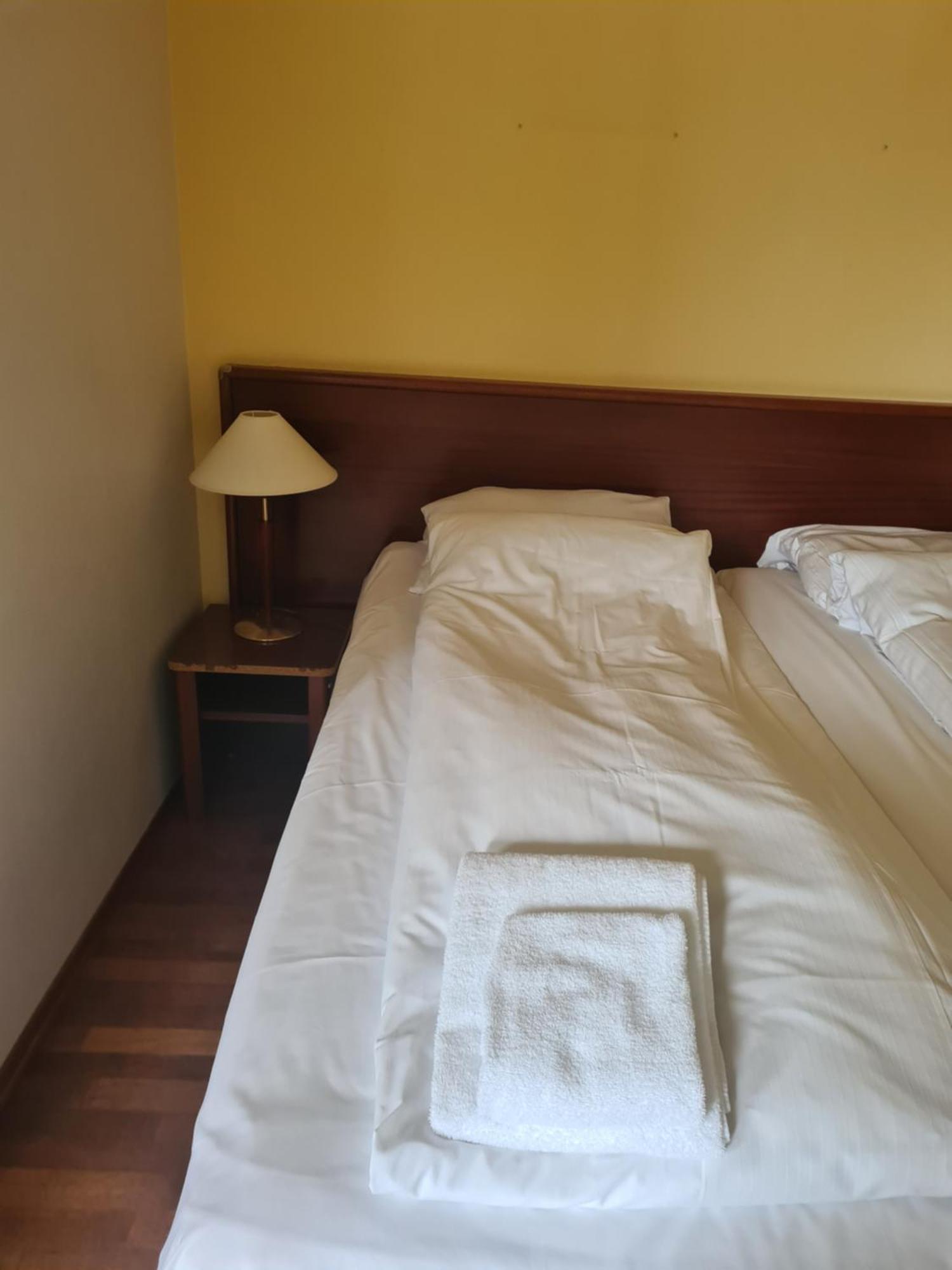Skap Hostel Mandal Eksteriør billede